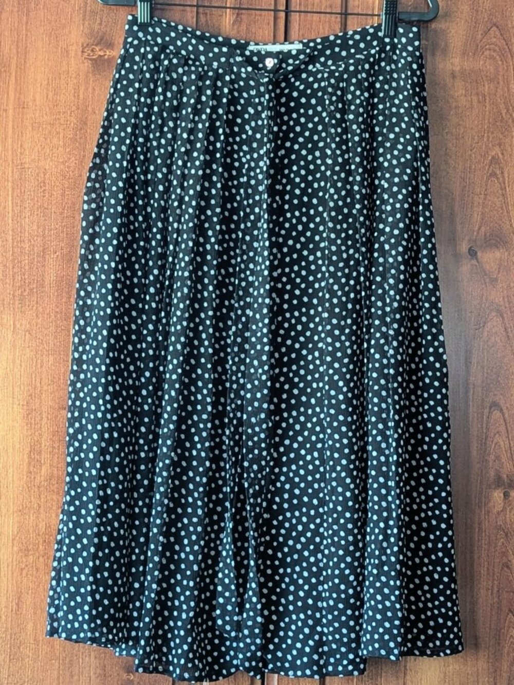 Zara Black & White Polka Dot Pleated Midi Skirt Button & Bow Front - Size Medium